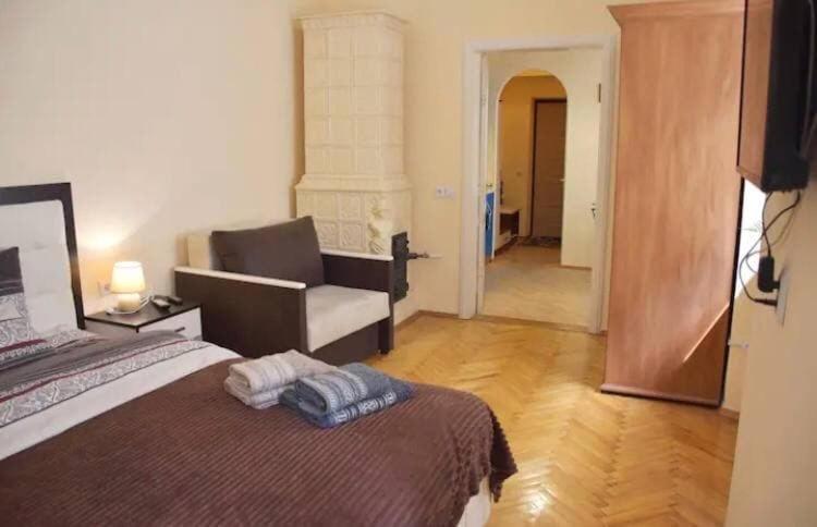 White Rooms On City Center Lviv Extérieur photo
