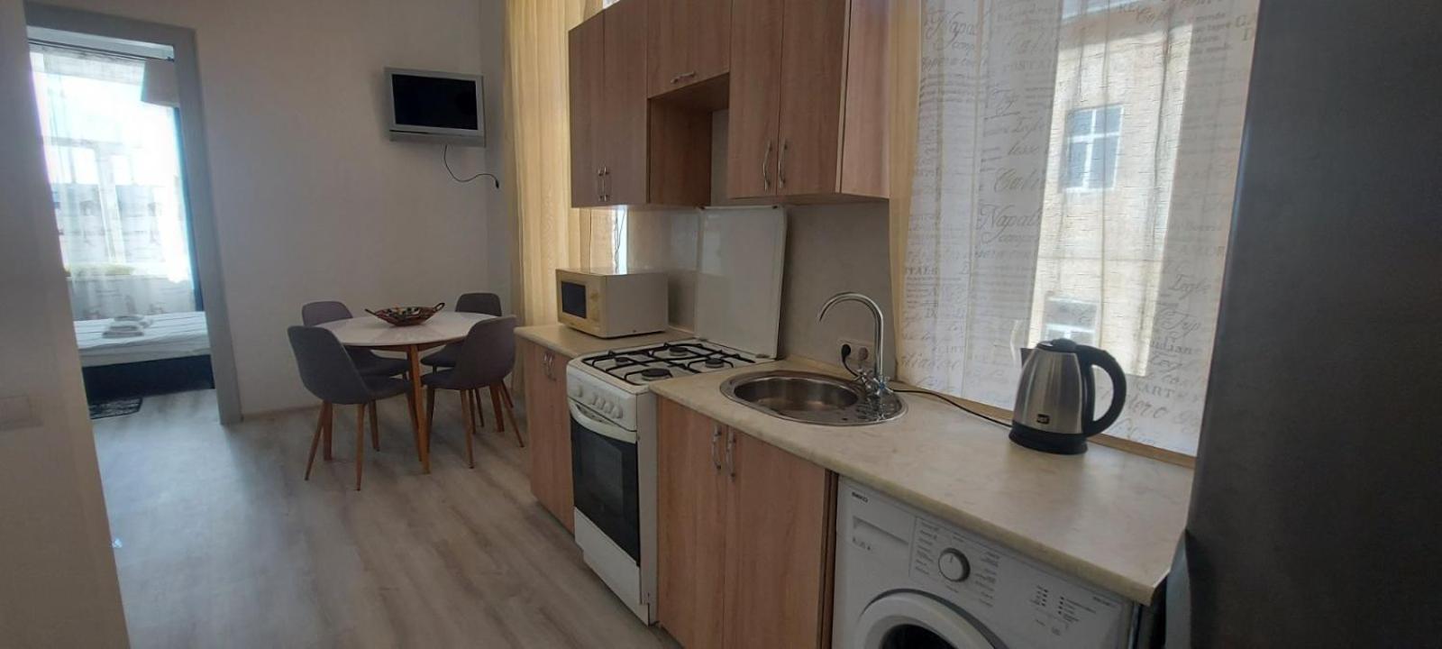 White Rooms On City Center Lviv Extérieur photo